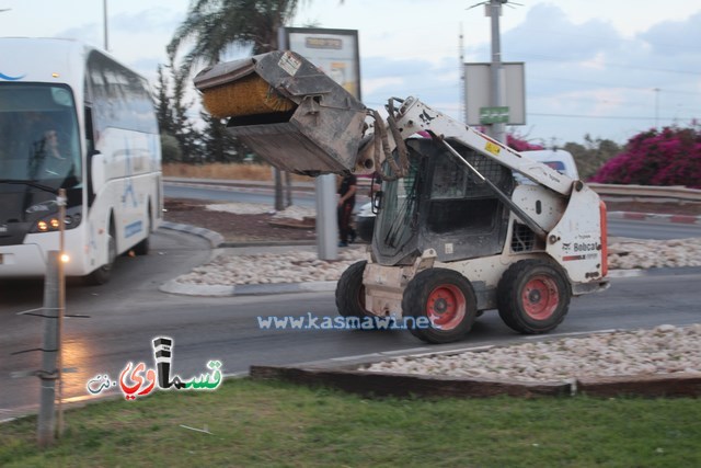  كفرقاسم - فيديو: الرئيس عادل بدير  الأيدي المتوضئة تُعمر وتحمي البلد واهله  و يشارك شباب الحرسة الاعمال التطوعية التنظيفية في مدخل البلدة